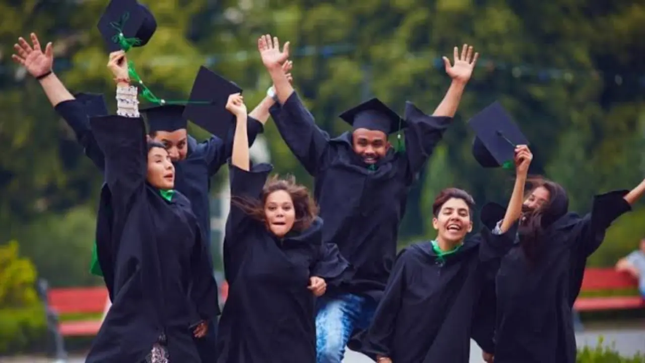 LIC HFL VIDYADHAN SCHOLARSHIP 2025